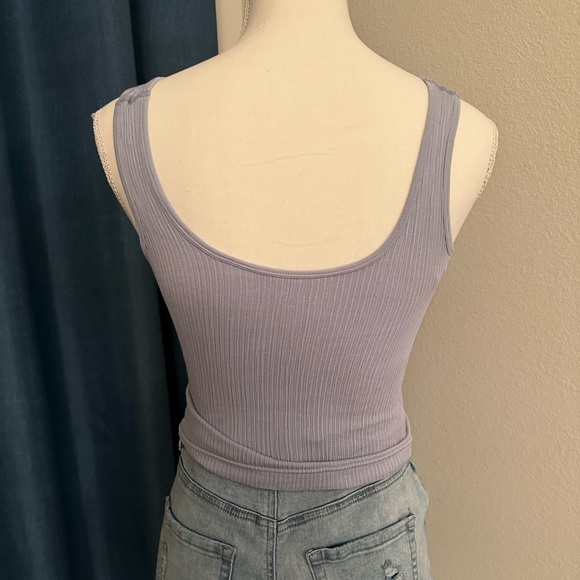 Purple Stretchy Ribbed Crew Neck Crop Top Tank Sleeveless Size S/M - Picture 5 of 6